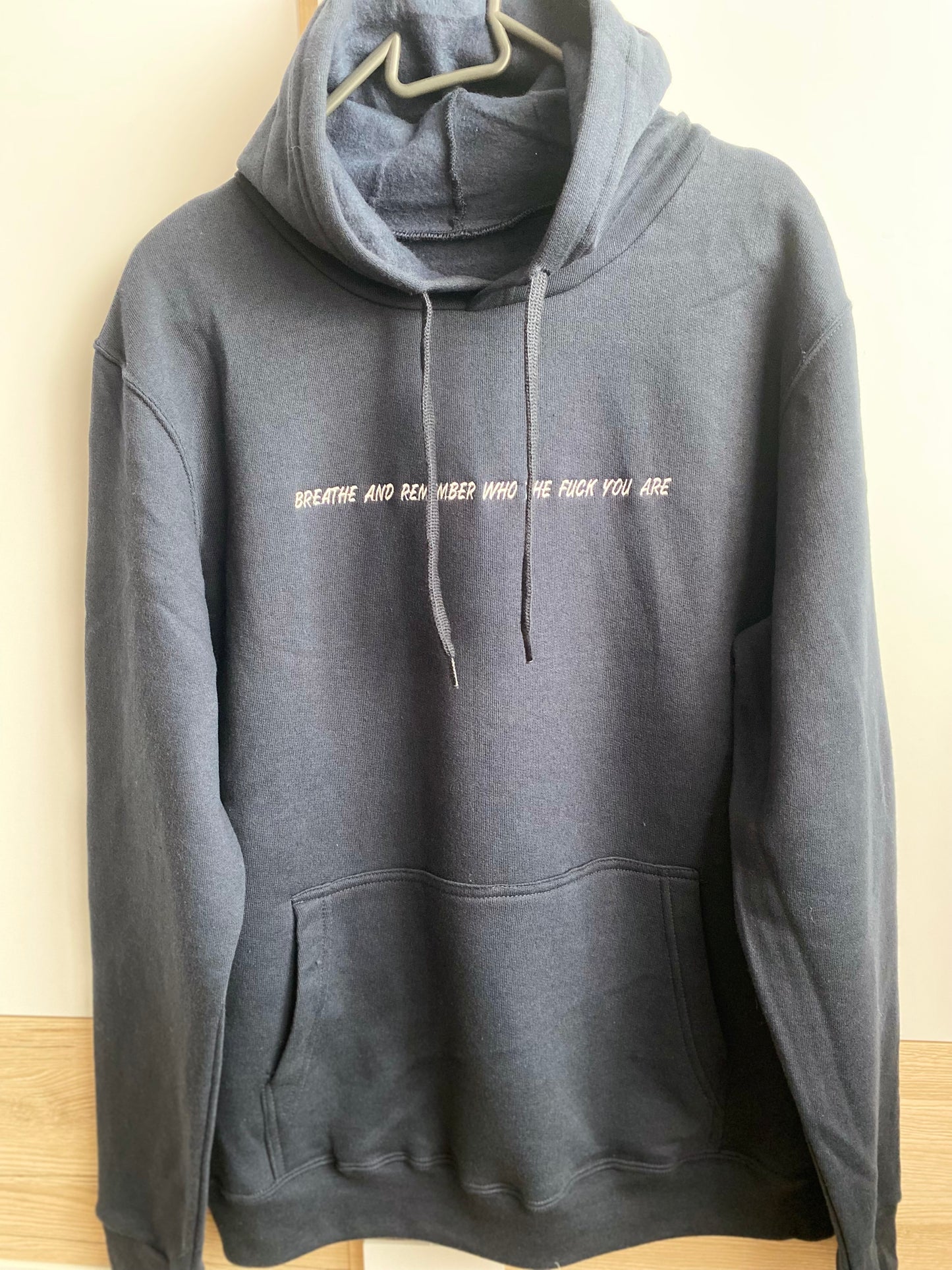 Hoodie "Breathe and remember"